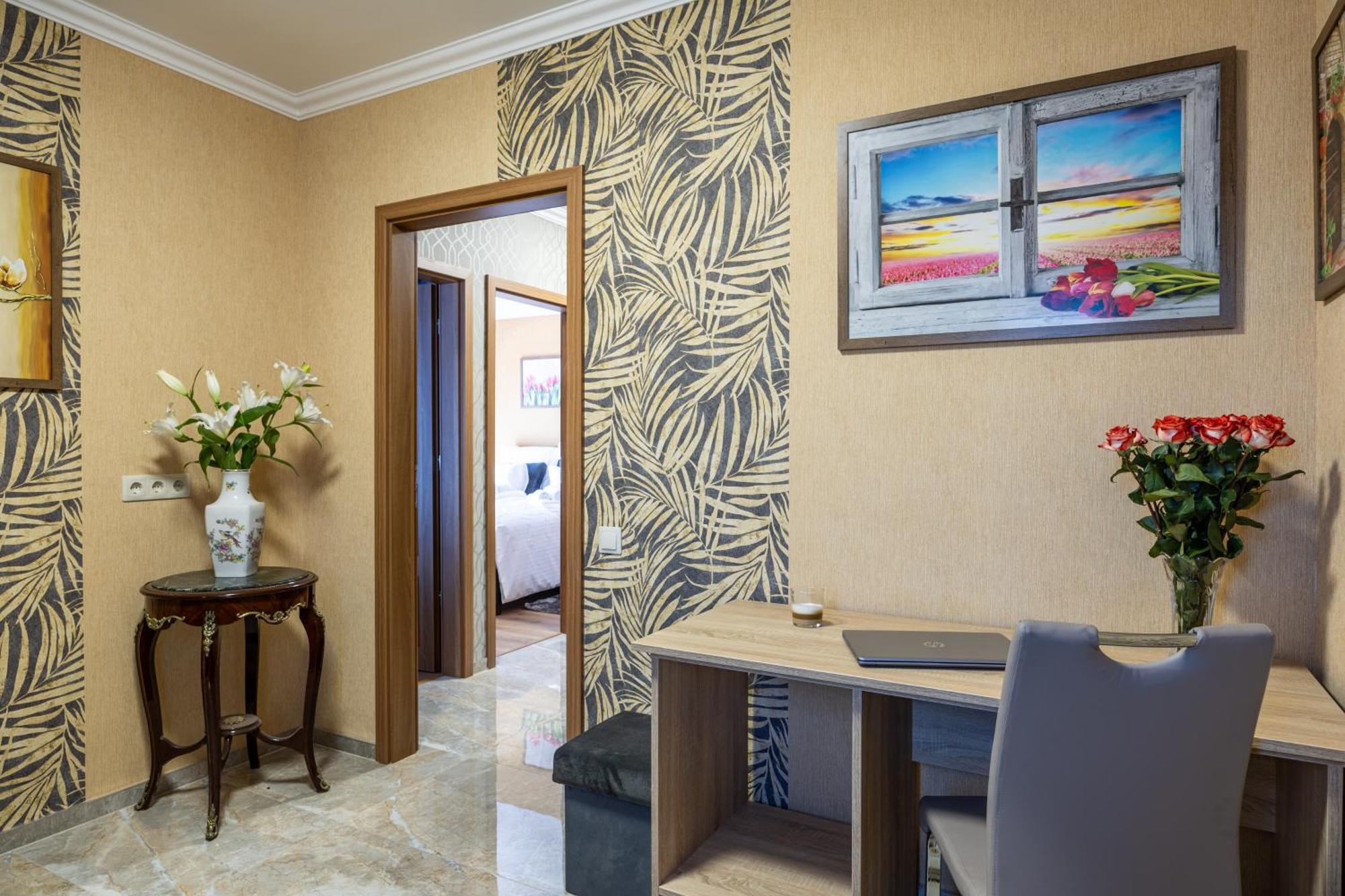 Voeroes Alom Panzio Bed & Breakfast Tiszakecske Bagian luar foto